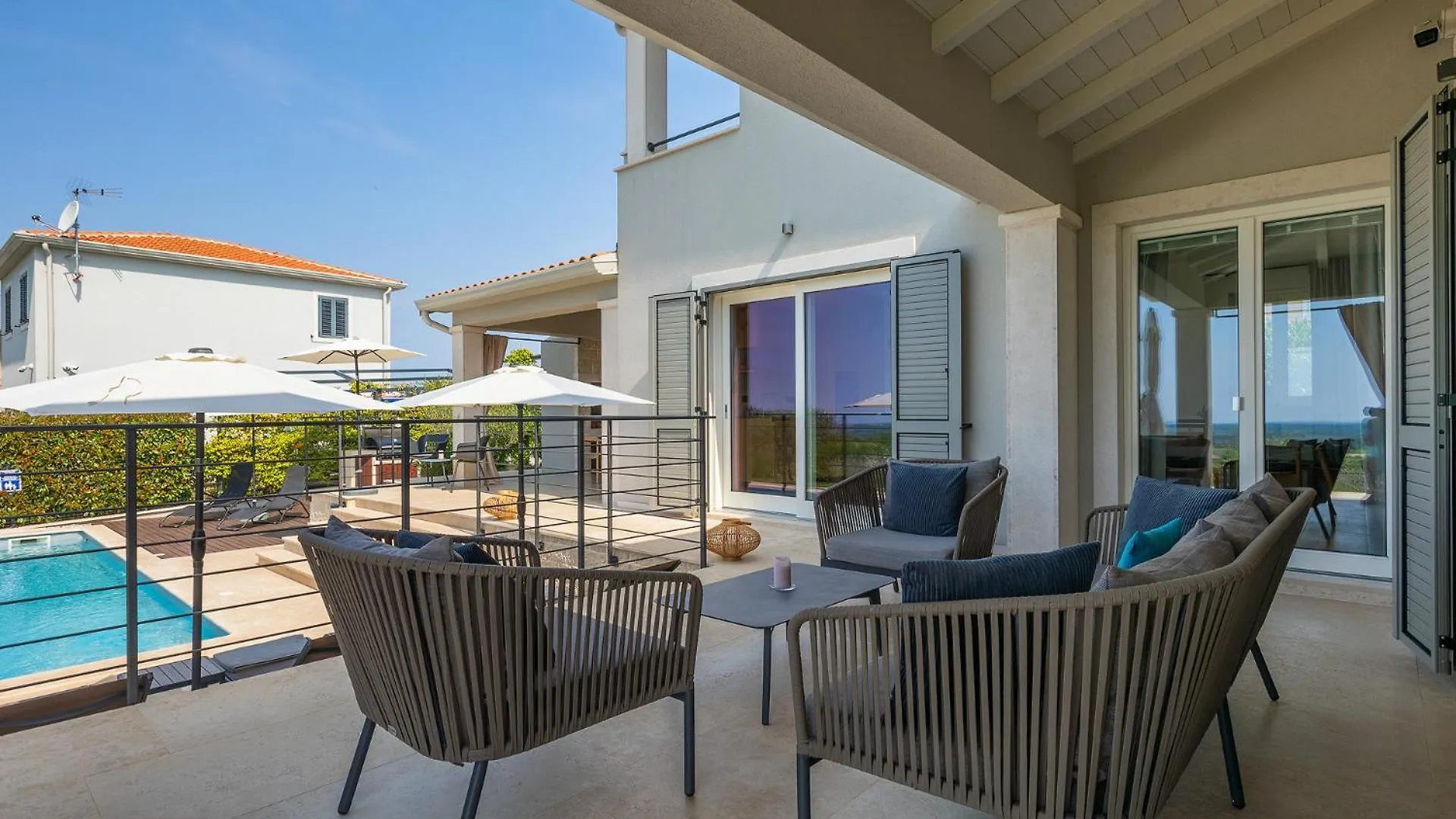 Beautiful Villa Regina With View In Visnjan Markovac