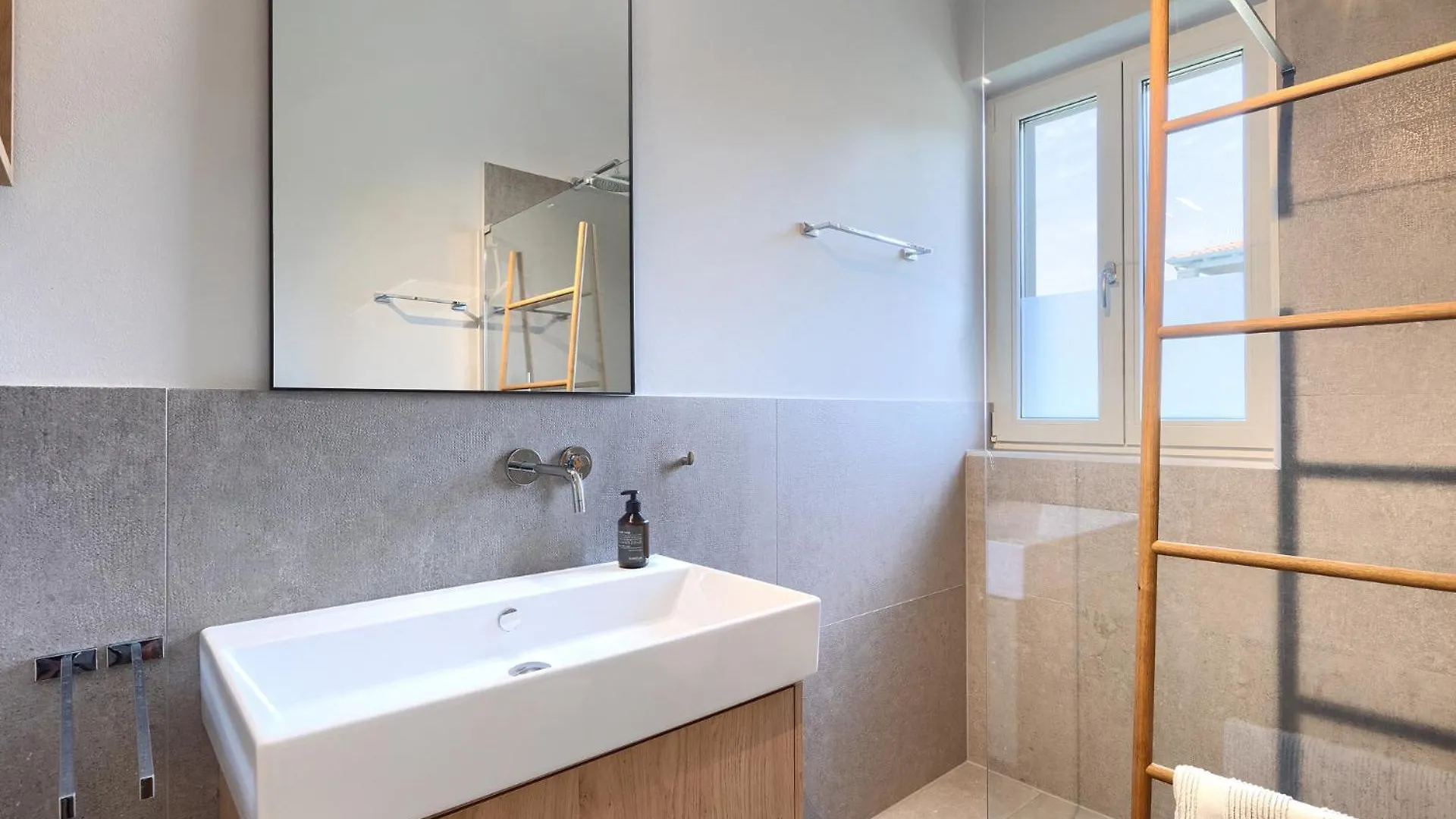 Beautiful Villa Regina With View In Visnjan Markovac