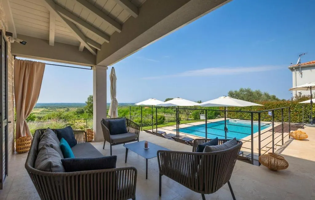 Beautiful Villa Regina With View In Visnjan Markovac